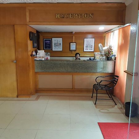 Hotel Regency Thiruvananthapuram Exterior photo