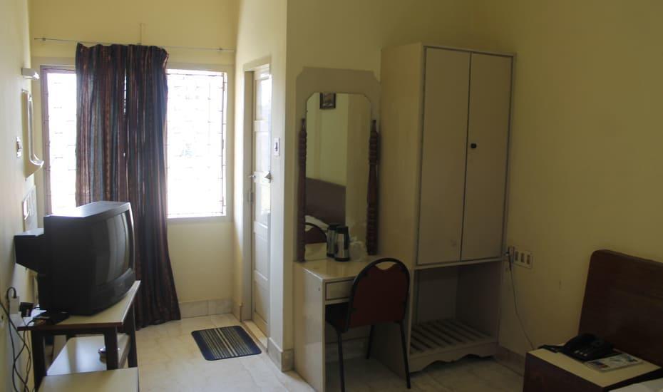 Hotel Regency Thiruvananthapuram Exterior photo